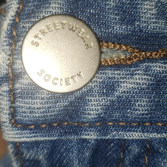 Streetwear Society Embroidered Jogger Mom High Rise Jeans, Size 1 - Picture 7 of 9